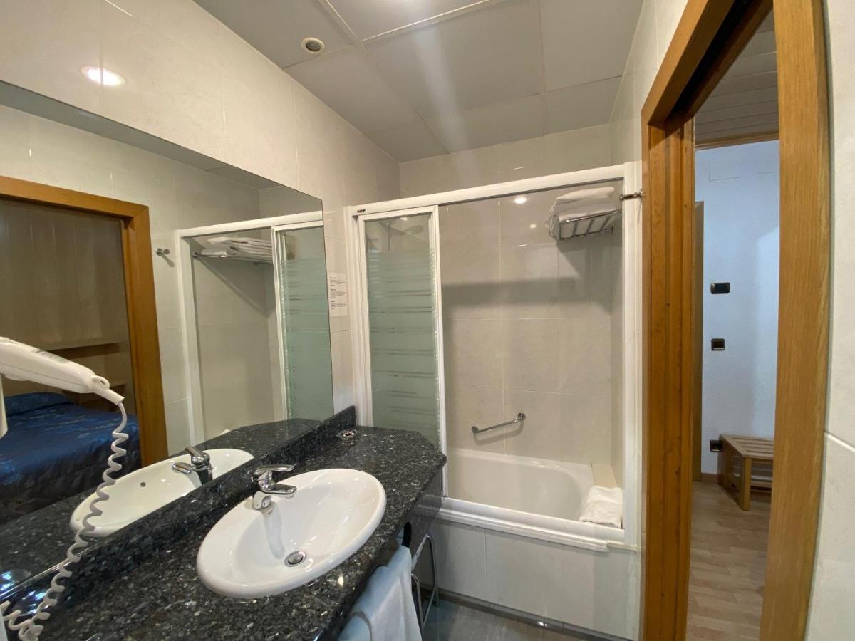 Hotel Sant Antoni Ribes De Freser Eksteriør billede