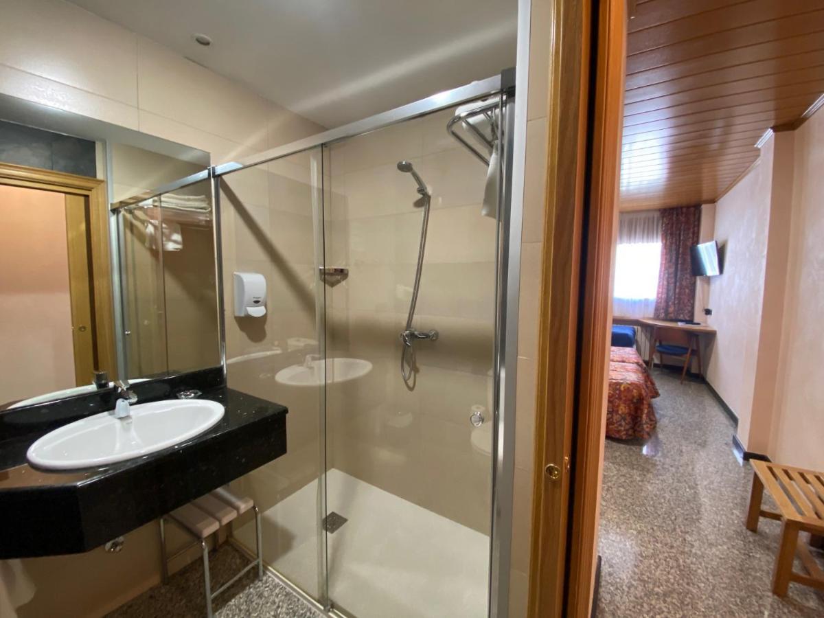 Hotel Sant Antoni Ribes De Freser Eksteriør billede