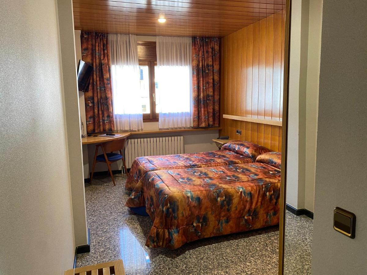 Hotel Sant Antoni Ribes De Freser Eksteriør billede