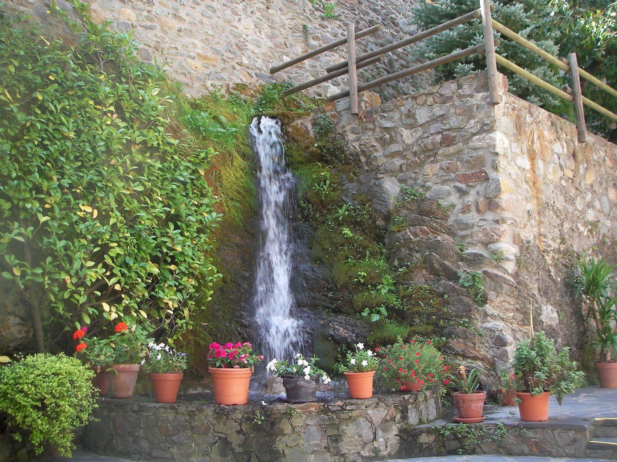 Hotel Sant Antoni Ribes De Freser Eksteriør billede